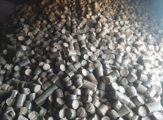 Renewable energy solutions by Sumayya Energy, featuring cutting-edge solar technologies in India